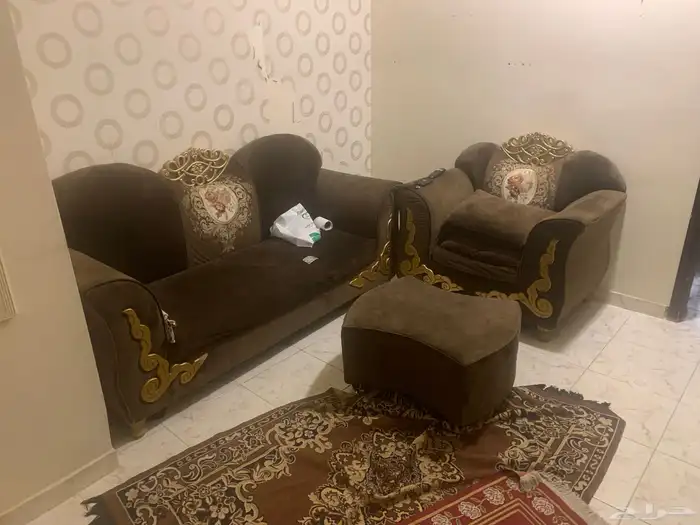 غرفه نوم كامله من غير المرتبه وسرير فردي وكنب لوجه الله 5