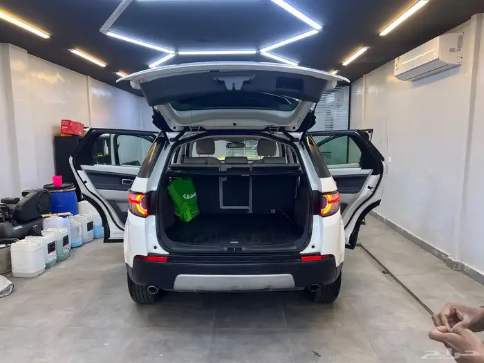 2018 Land Rover Discovery Sport 2