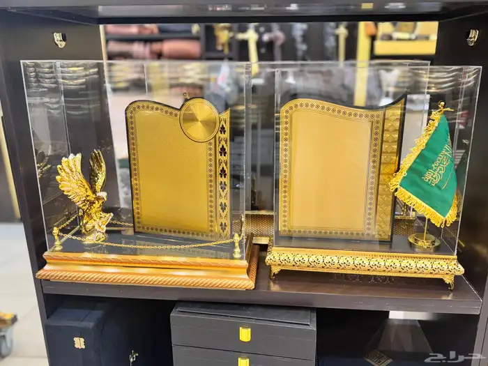 دروع تخرج ضباط وهدايا عرسان 2