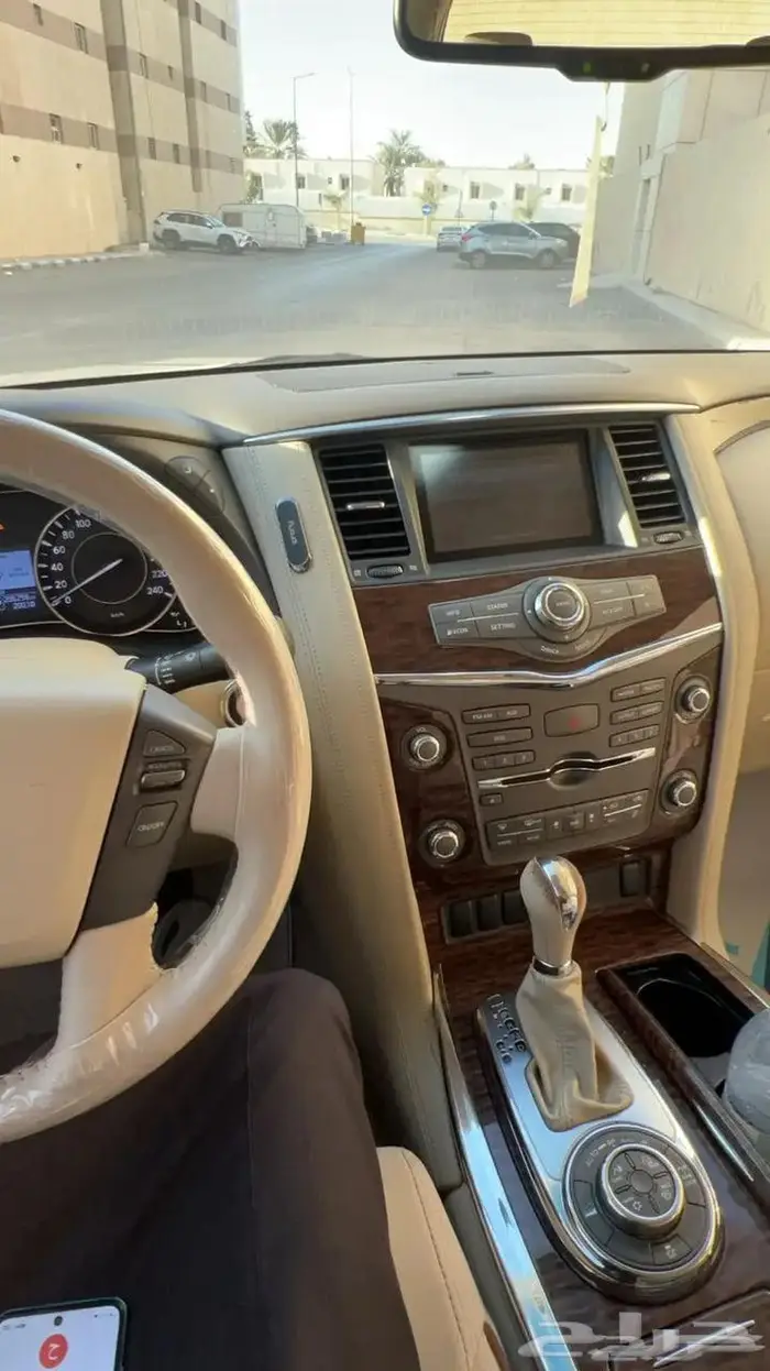 نيسان باترول بطل الدروب SE2 2015 2