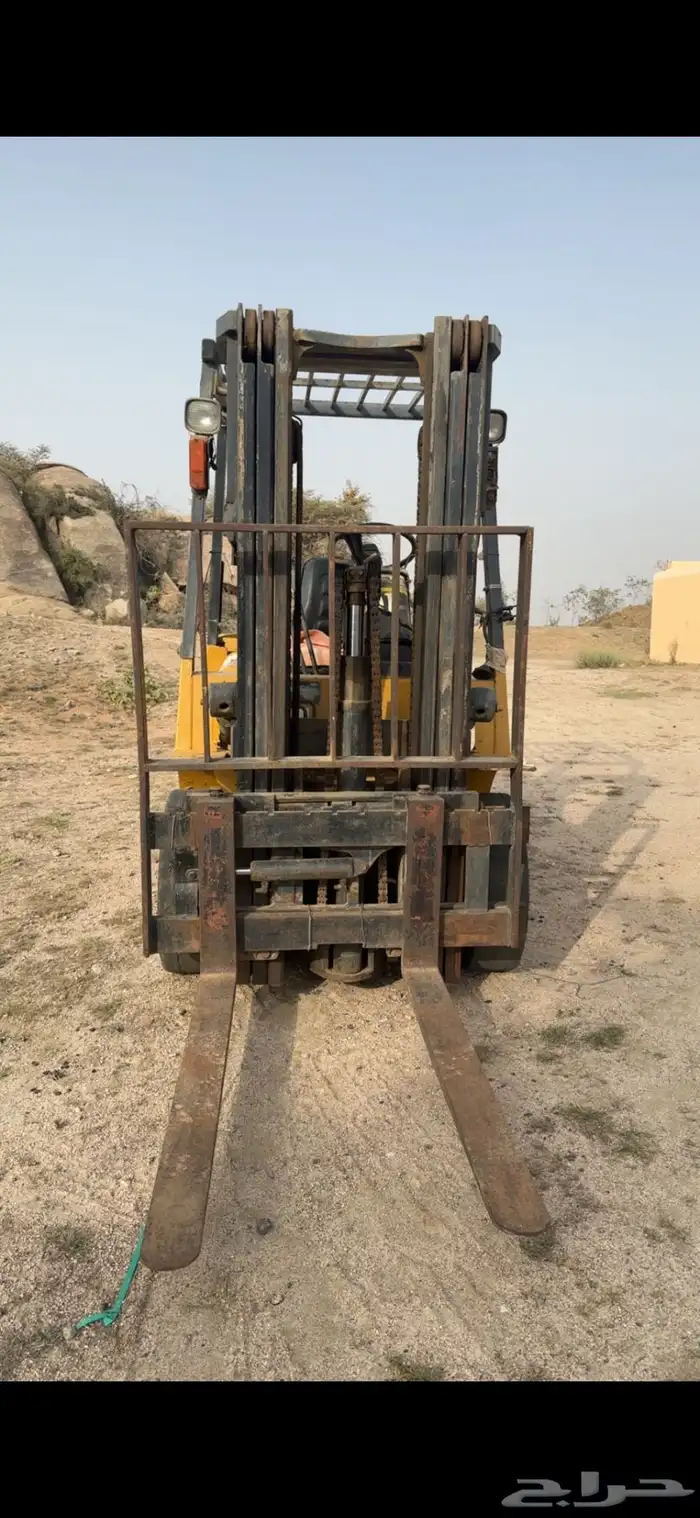 رافعة شوكية كتر بلر 3 طن والموديل2002 ( تم البيع ) 2