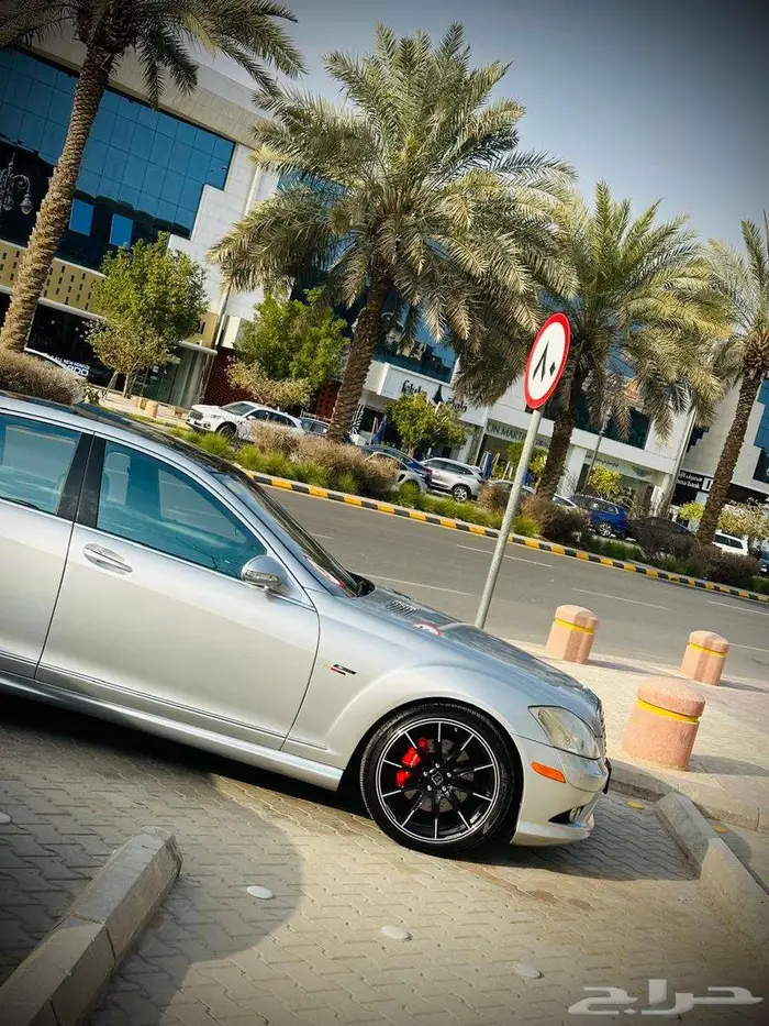 للبيع مرسيدس S550 AMG موديل 2008 نظيفة اصلية 1