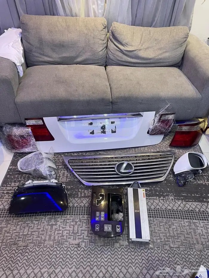 قطع لكزس 460 L اصلي أمريكي وسطبات es 2008 4