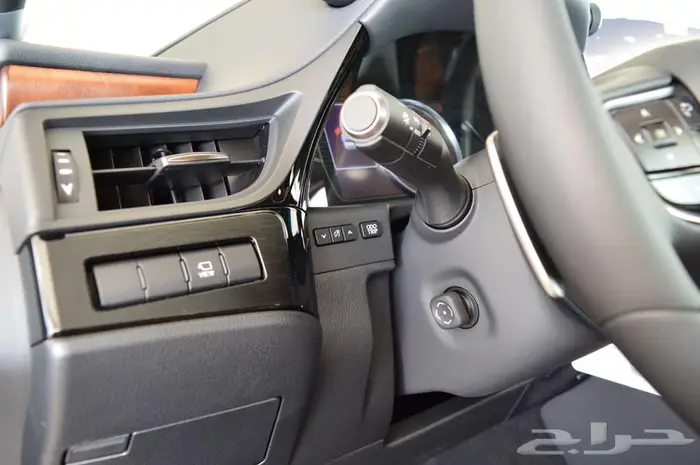 وارد اليحيى لكزس 3.5 لتر بنزين CCES350بانورما جلد جملي 2025 22