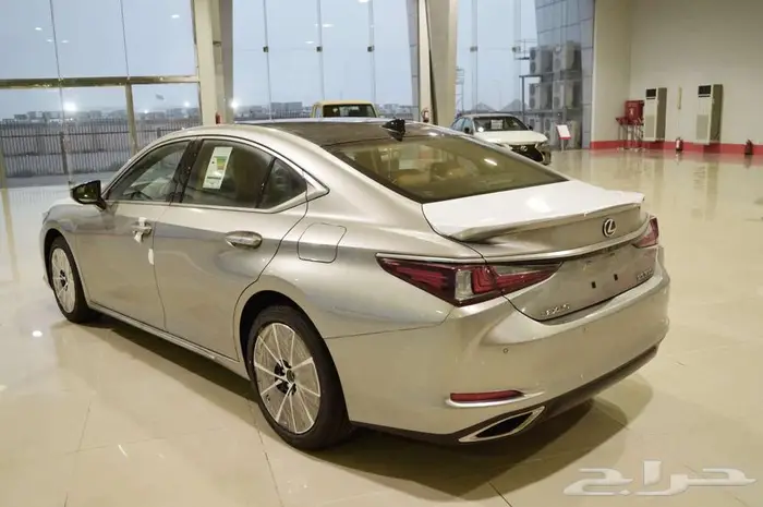 وارد اليحيى لكزس 3.5 لتر بنزين CCES350بانورما جلد جملي 2025 13