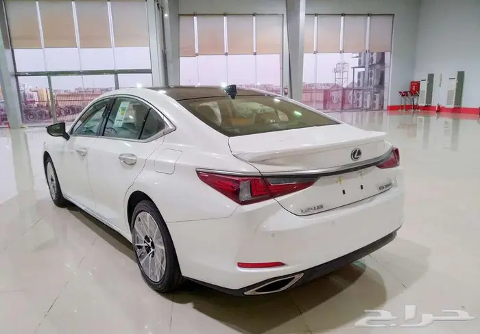 وارد اليحيى لكزس 3.5 لتر بنزين CCES350بانورما جلد جملي 2025 5