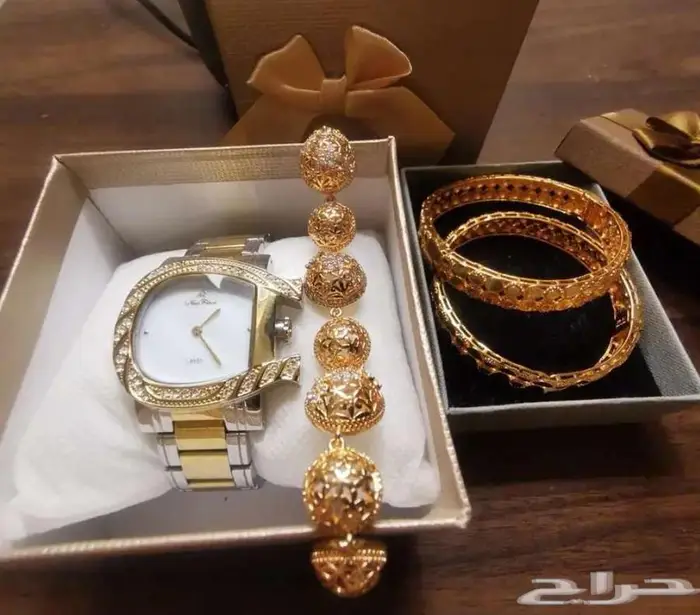 ساعة يد واسواره وبناجر مطليه بالذهب (ذهب فرنسي) 0