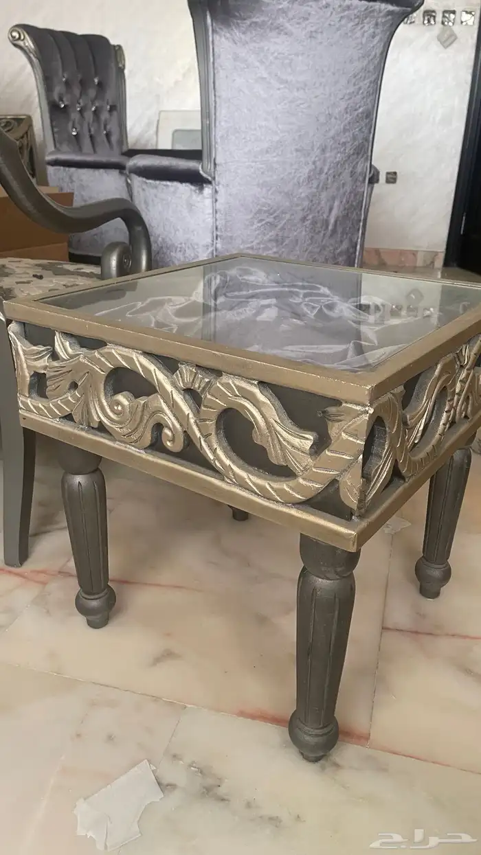 طقم كنب ملكي لمساحات كبيره استعمال جديد 5