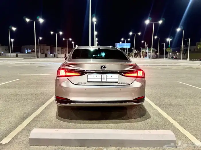 لكزس es300h فل كامل HH 2019 4