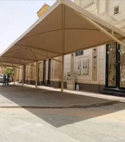 تقوم بتفصيل مضلات السيارات والحدائق والطاولات بأنواعها 3