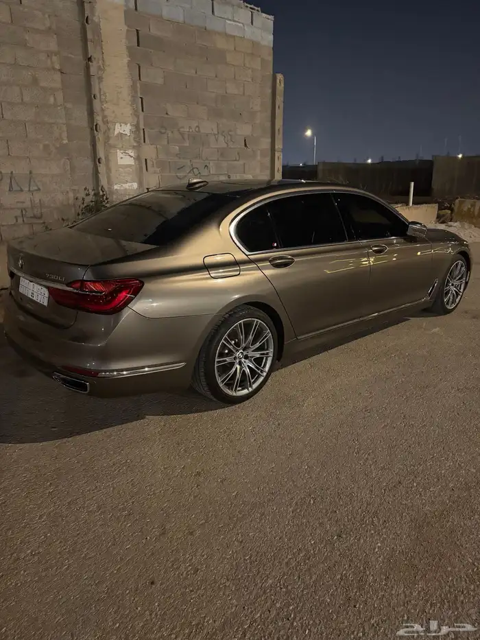 بي ام دبليو الفئة السابعة 730Li 2019 12