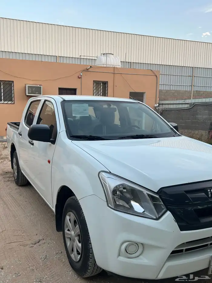 ايسوزو 2023 غمارتين بدون دبل 136 حصاان ممشى قليل 2
