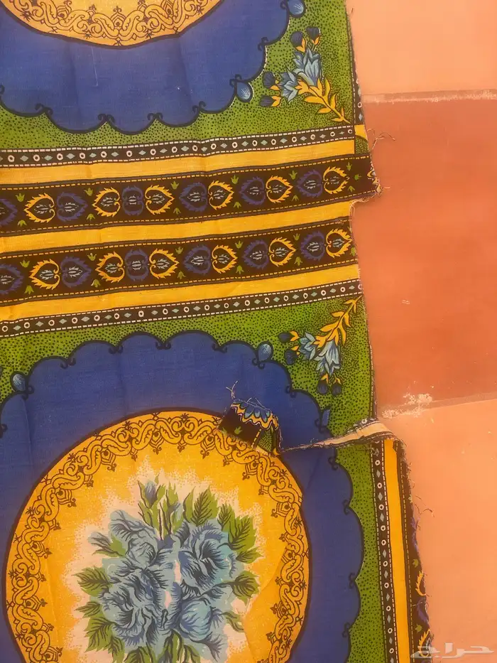 مدات عراقيه يدويه واقمشة فرش قديمه 9