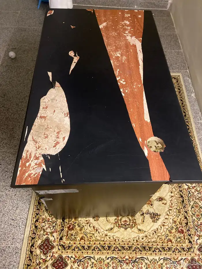 طاولة مكتب 1
