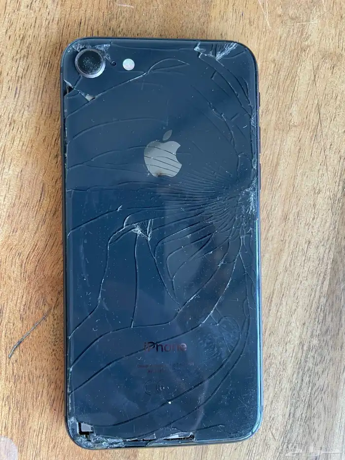 ايفون 8 IPhone 8 1