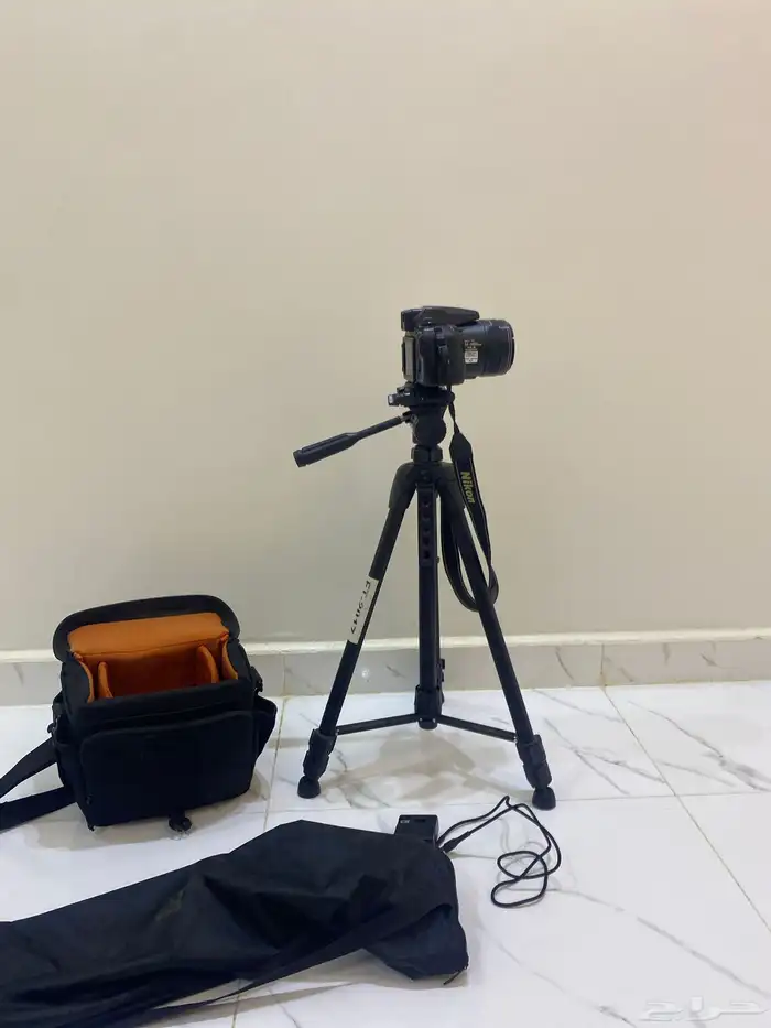 كاميرا نيكون P900 نظيفه جدا وشبه الجديد ماشاء الله 2