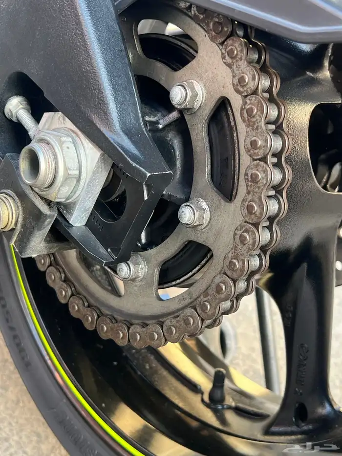 للبيع سوزوكي GSXR1000 موديل 2015 10