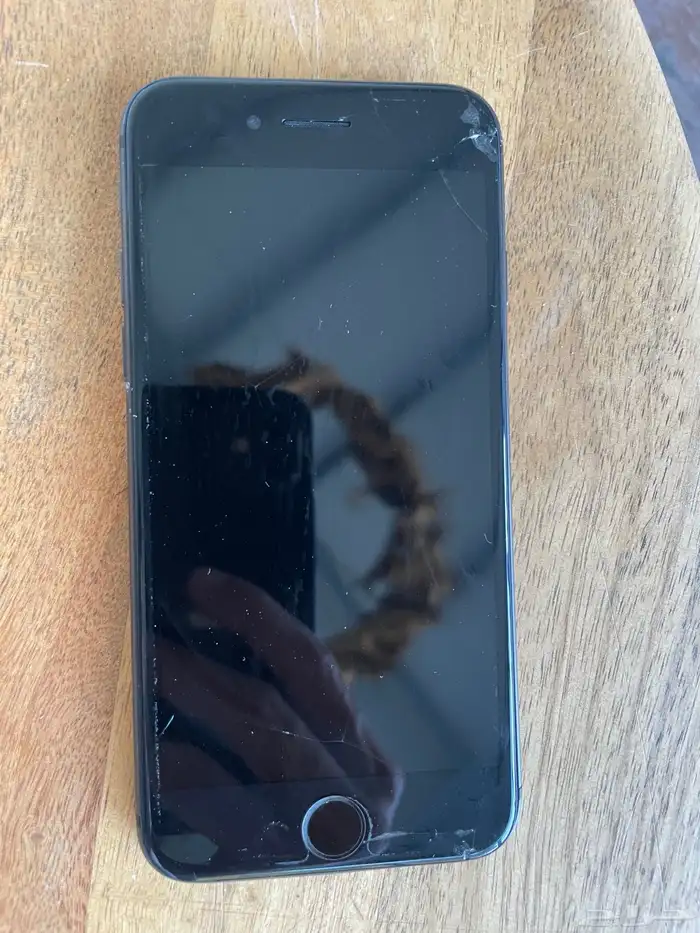 ايفون 8 IPhone 8 0