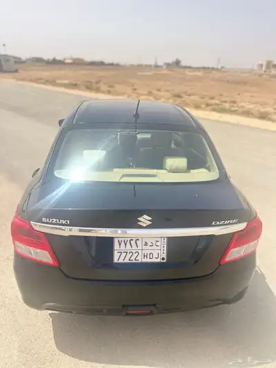 سوزوكي ديزاير 2020 اسود 4