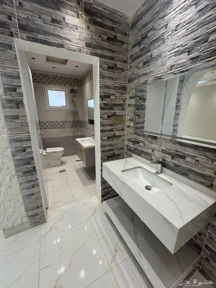 عماره للبيع جديده مخطط 8 دورين وملحق 6 شقق   624 متر 8