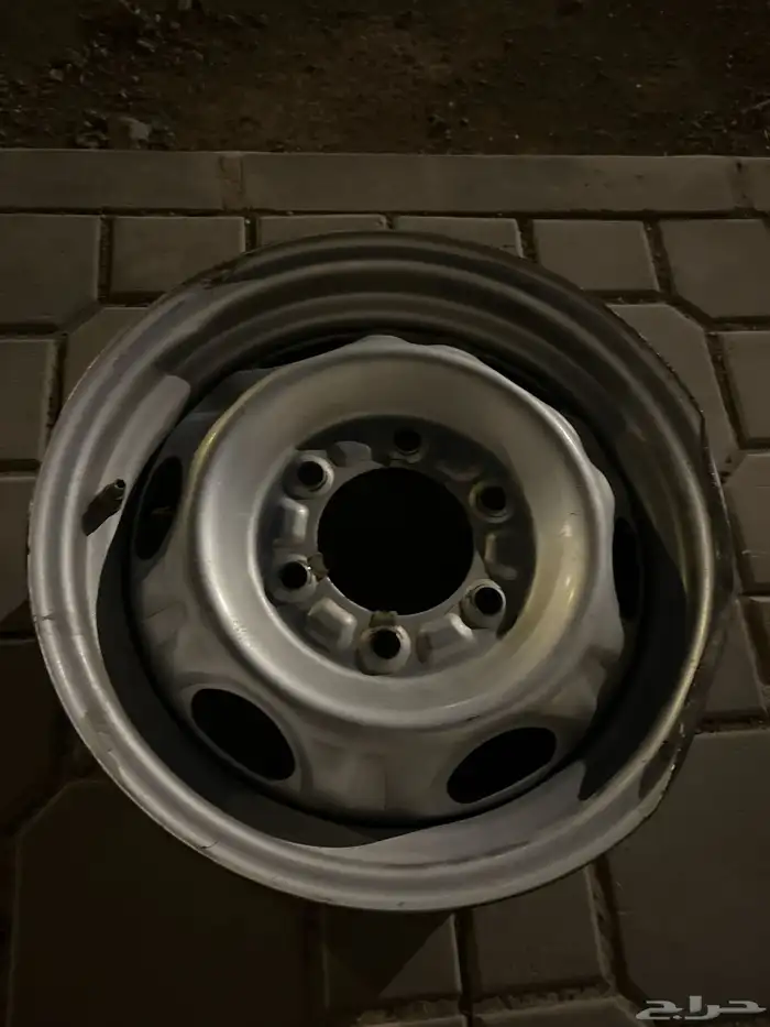 جنط ددسن للبيع يركب عل موديل من 2004 الى 2016 30 ريال 0