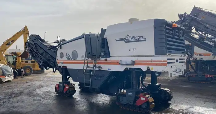 wirtgen W150 قاشطة 3