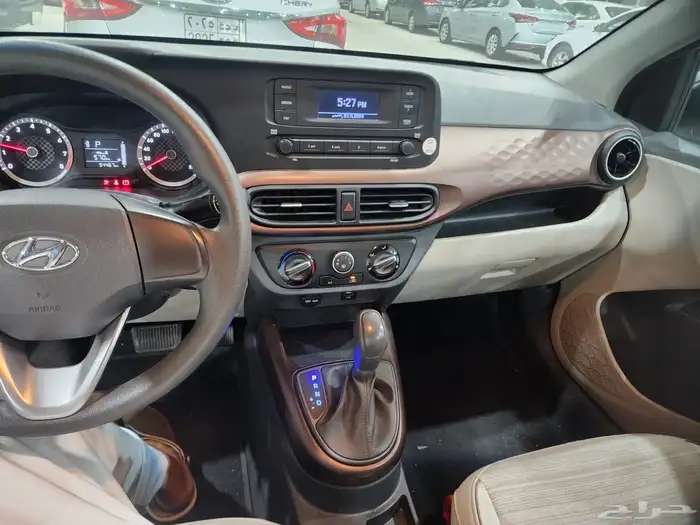 - هيونداي i10 موديل 2023 3