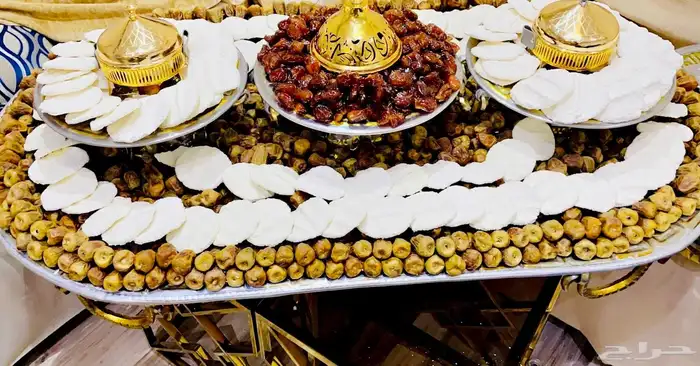 صواني تمر وسمن ومضير للمناسبات 5