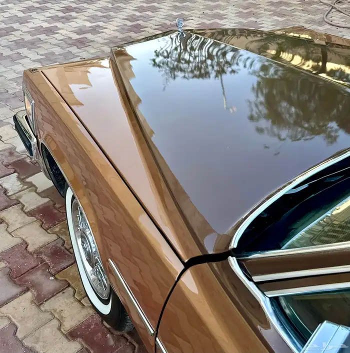 للبيع كادليك فليتوود موديل1979 مخزن 34