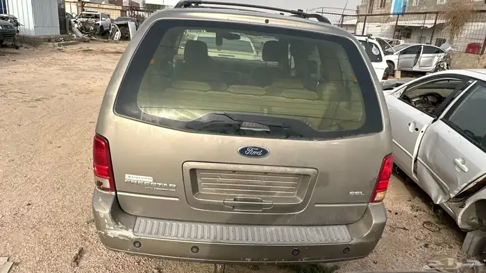 قطع غيار فورد فري ستار 2004 تشليح 2