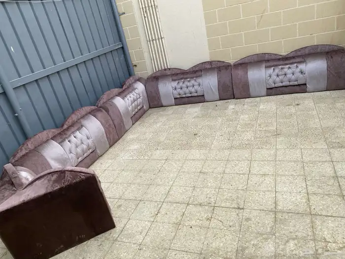 جلسه خشب مستعمله للبيع مستعجل 0