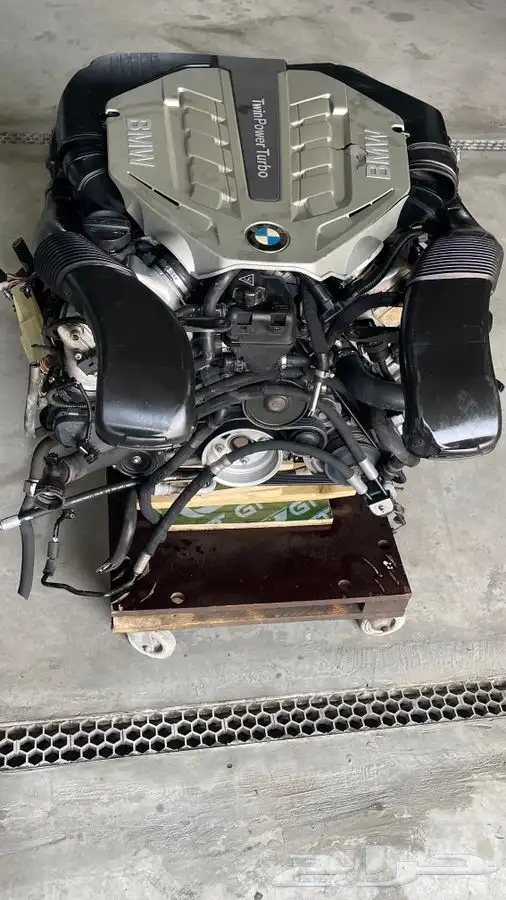 محرك bmw x6 موديل 2012 8