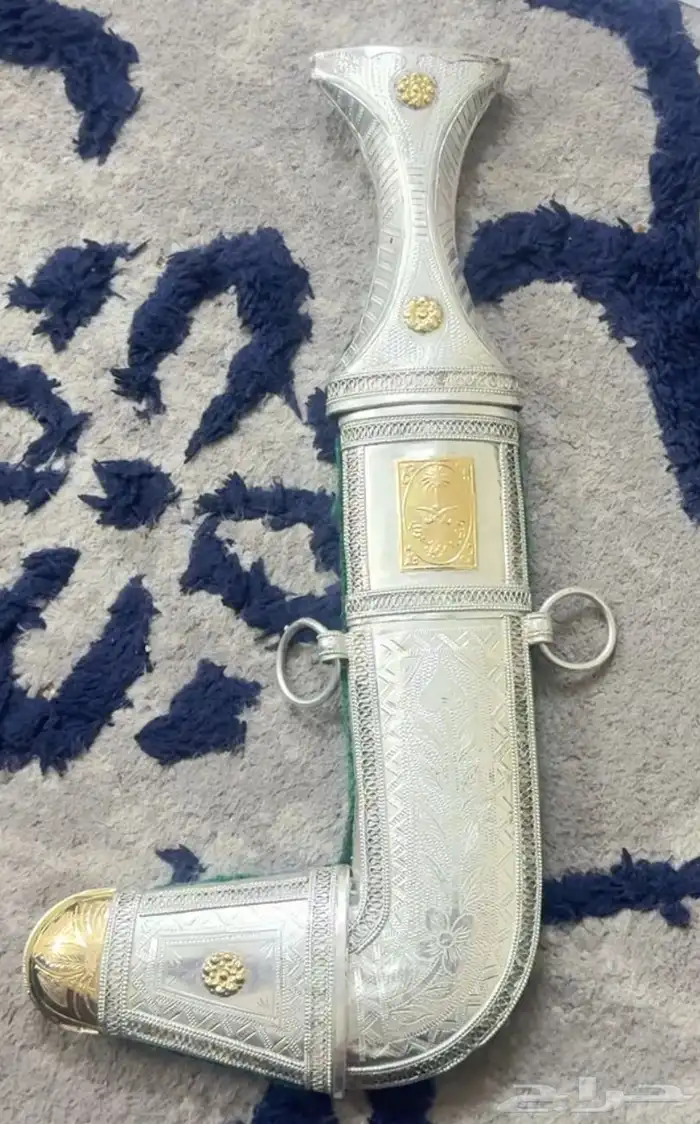 خنجر نجدي فضه و ذهب قديم 0