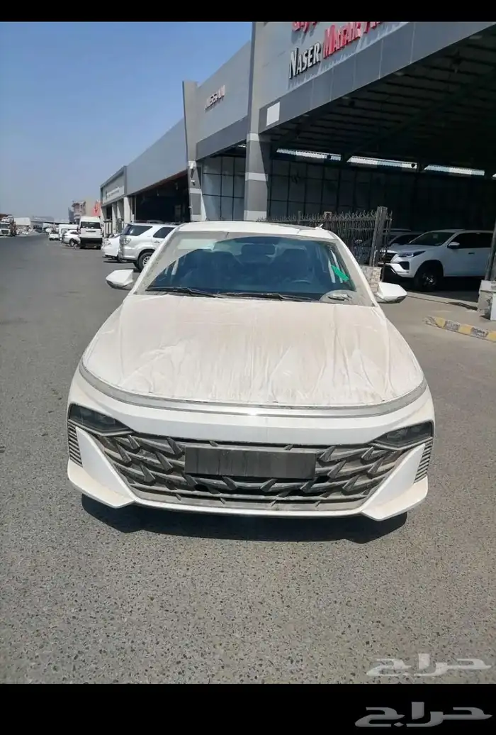 اكسنت فليت 2025 4