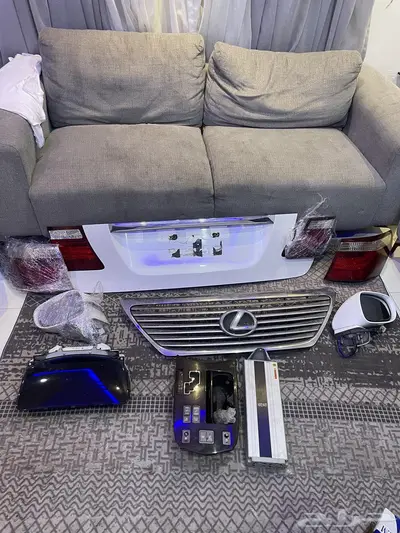 قطع لكزس 460 L اصلي أمريكي وسطبات es 2008 0