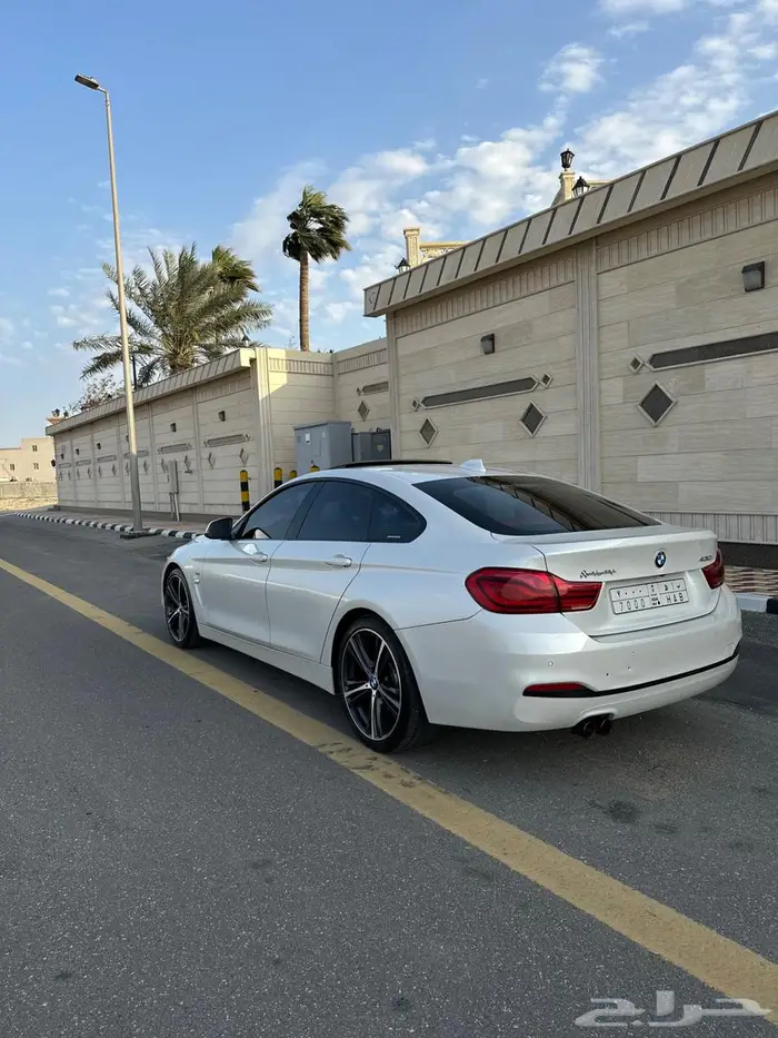 للبيع بي ام دبليو الفئة الرابعه 430i الموديل 2018 12