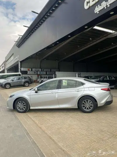 تويوتا كامري E 2025 كاش قسط ايجار منتهي بالتمليك 2