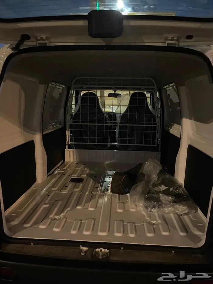 للايجار باصات سوزوكي بضاعة ايكو 5