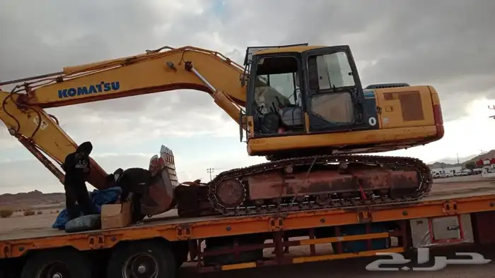 بوكلين كوماتسو للإيجار 0