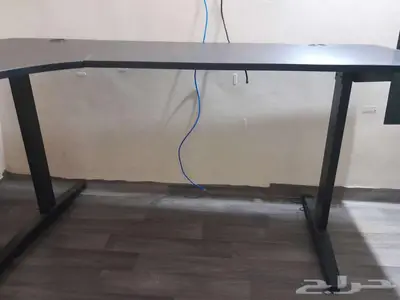 طاولة قيمنق 5