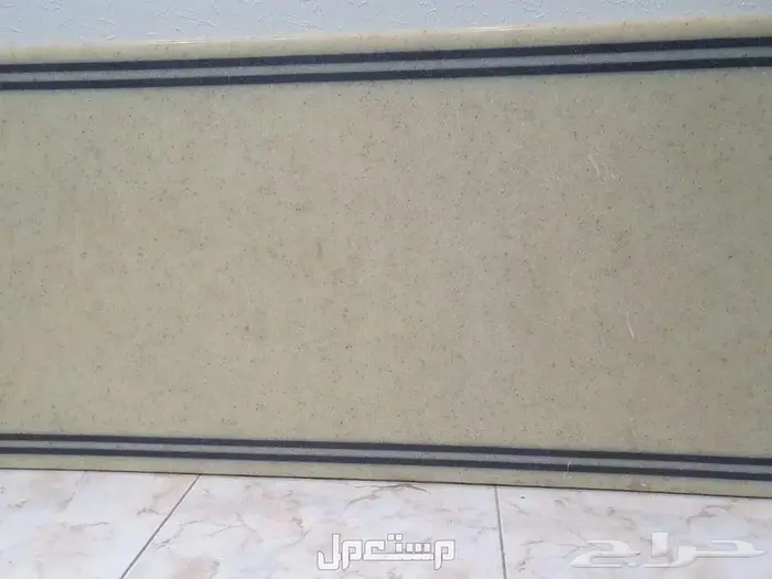 للبيع لوح رخام صناعي بطول 3 متر في الرياض 0