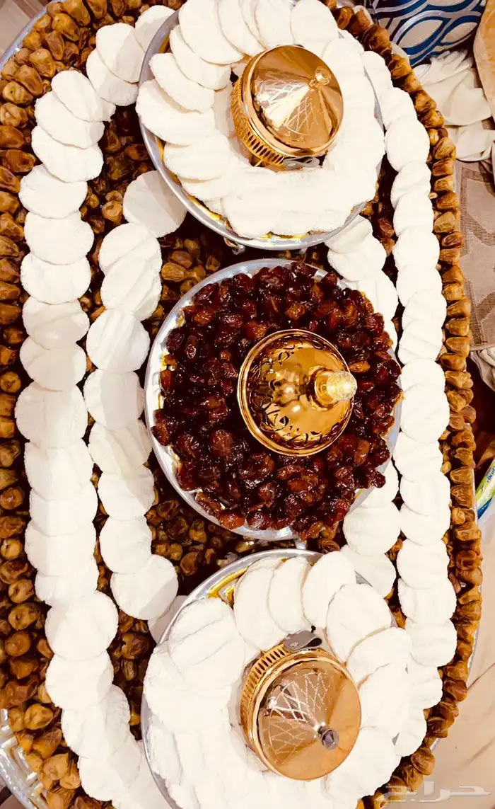 صواني تمر وسمن ومضير للمناسبات 7