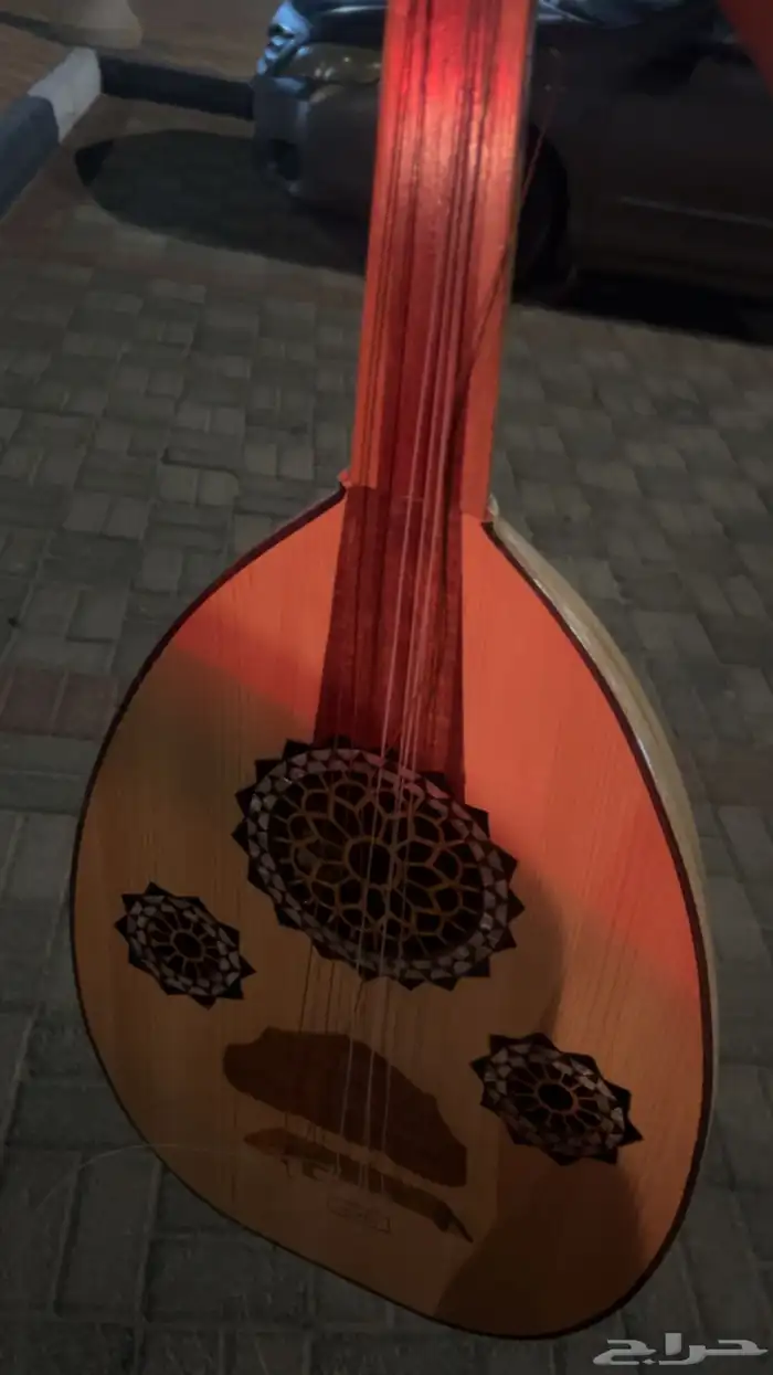 عود موسيقى مصري أوتاره يبي لها شد 0