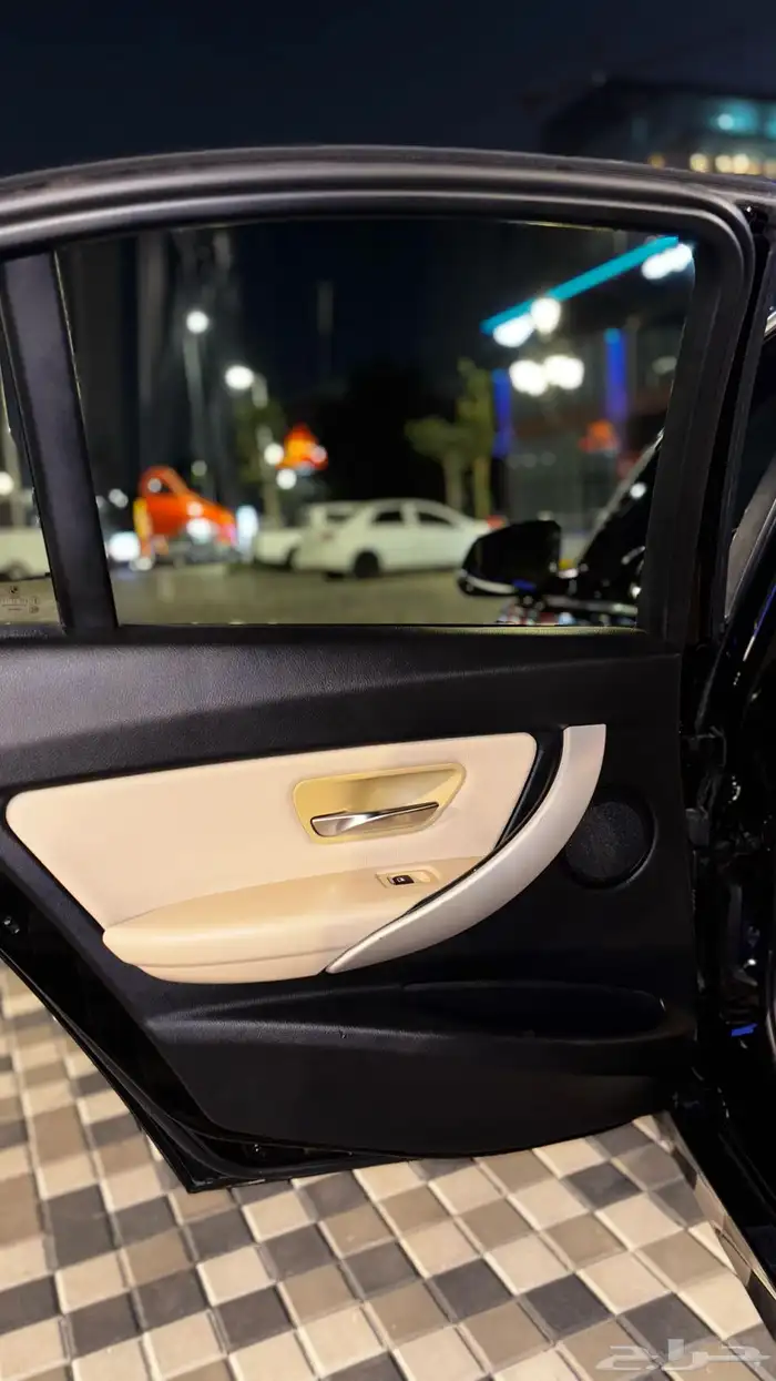 2018 bmw 320i بي ام دبليو 2