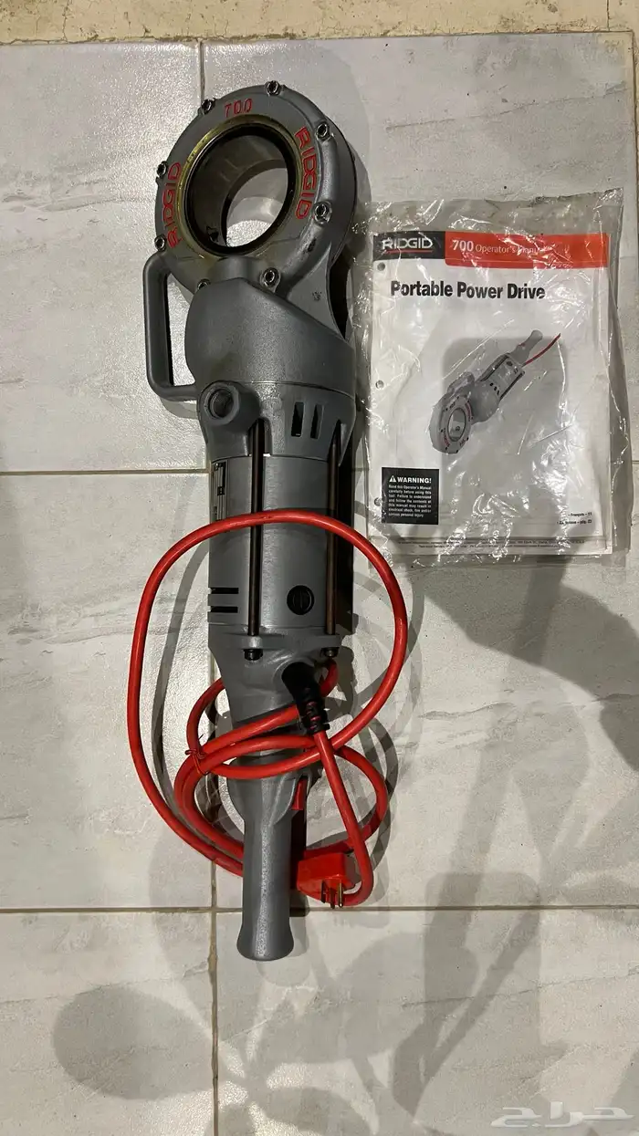 جهاز تثبيت الأنابيب RIDGID 700-T2 2