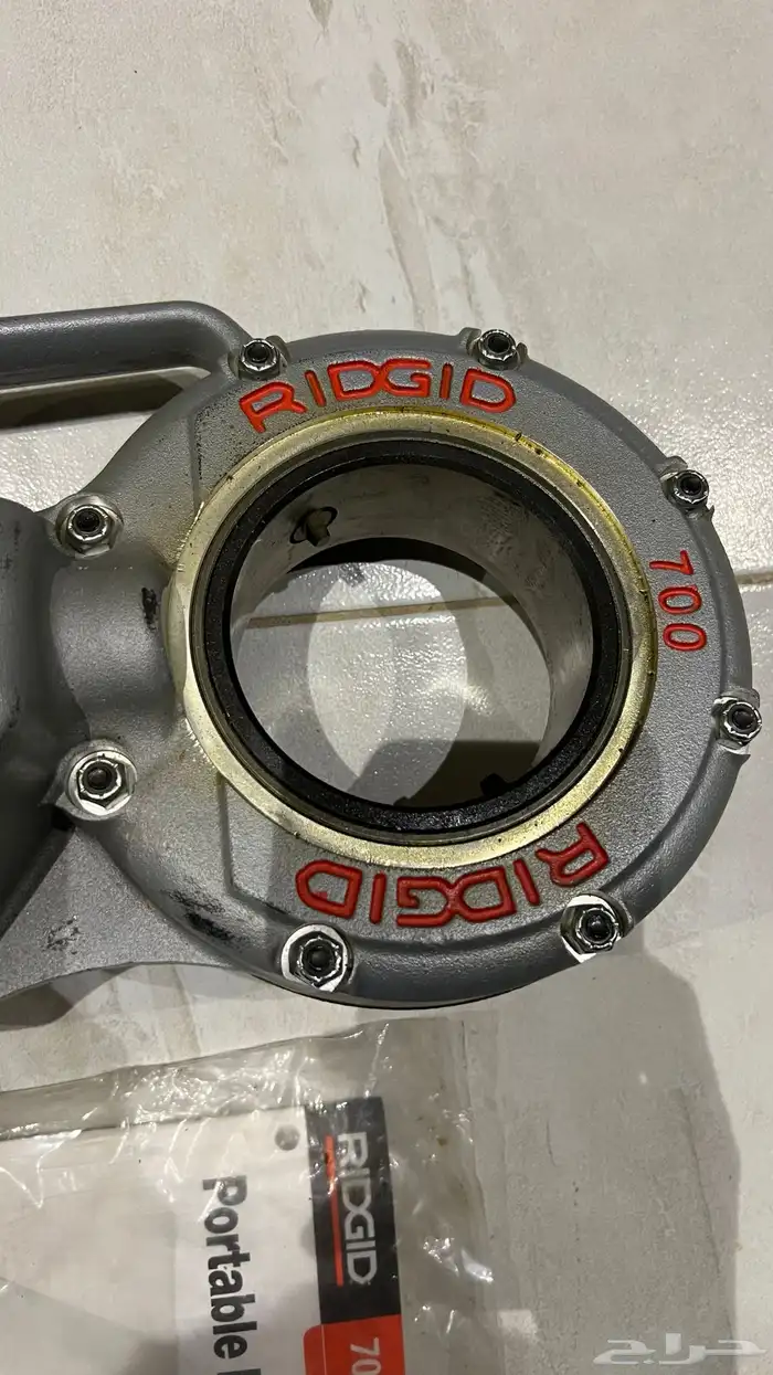 جهاز تثبيت الأنابيب RIDGID 700-T2 0