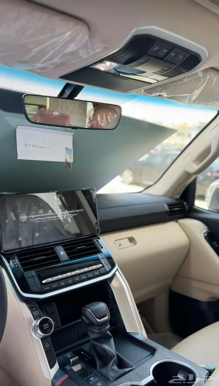 الاندكروزر للايجار مكتب تأجير سيارات 9