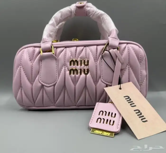 شنط ميو ميو 17