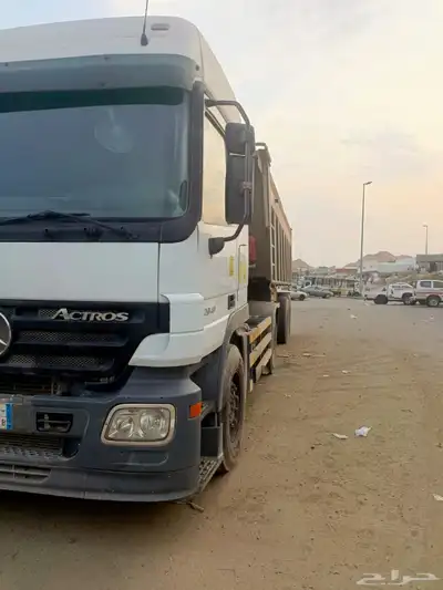 مقاول نقليات وتأجير معدات ثقيلة 0