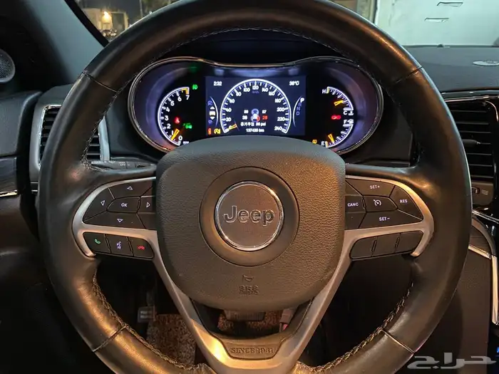 جيب شروكي موديل 2019 فل كامل 11